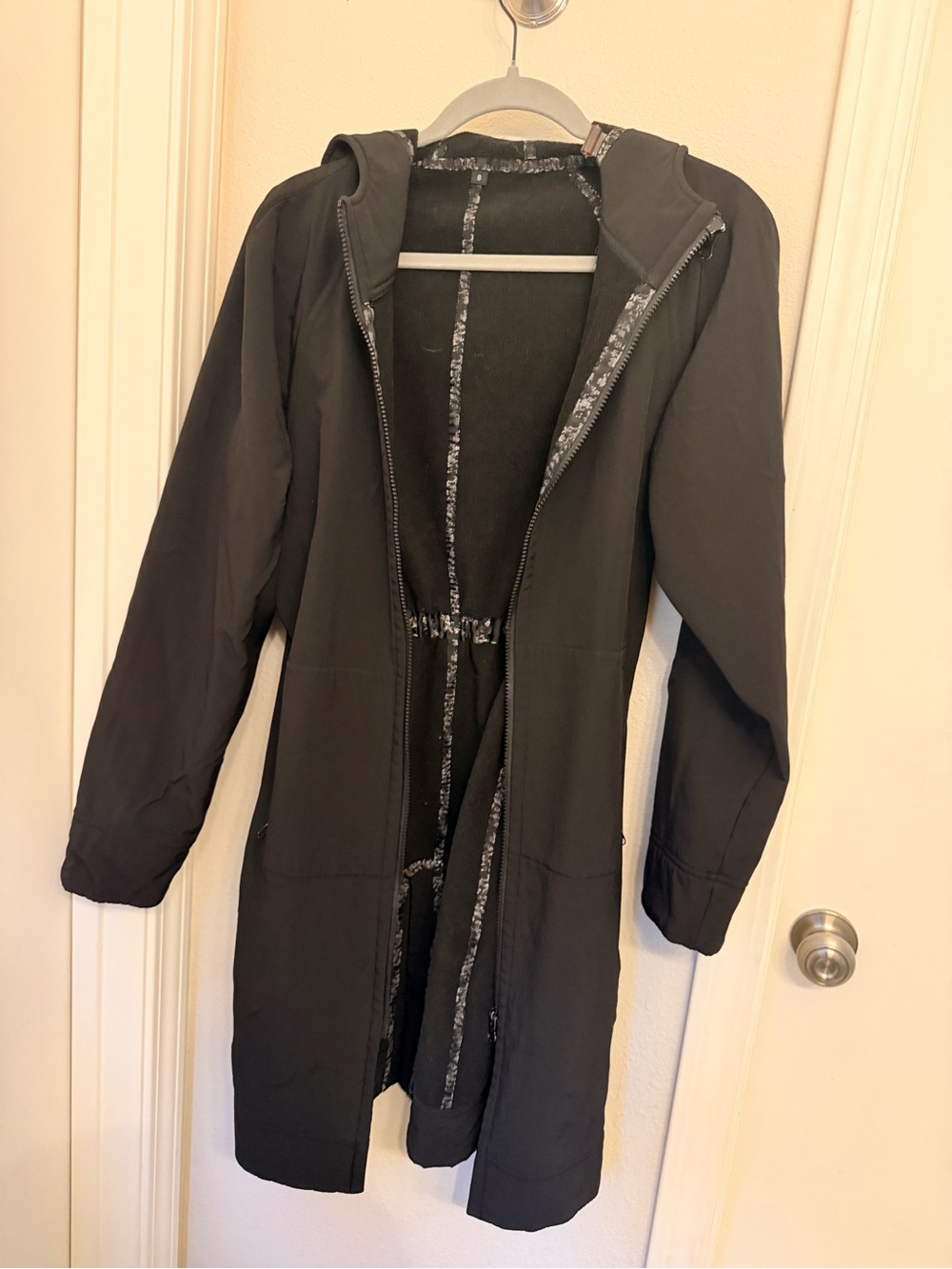 Lululemon Women’s Long Hooded Black Coat Jacket